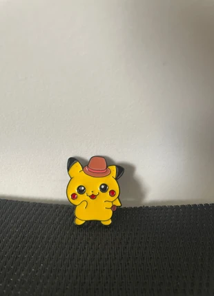 Pin’s Pikachu cartoon Pokémon broche en très bon état, brand: Pokémon, condition: Very good, €3.00, €3.85 includes Buyer Protection Pro