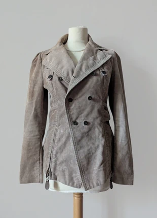 Veste Vintage Diesel Y2K Trench Velour Côtelé Asymétrique Beige Retro taille S 36 Femme, marke: Diesel, zustand: Sehr gut, größe: S / 36 / 8, 70,00 €, 74,20 € inklusive Vinted-Käuferschutz