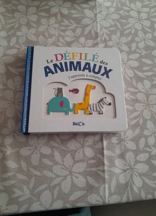 Livre le défilé des animaux, état: Très bon état, 2,00 €, 2,80 € Protection acheteurs incluse