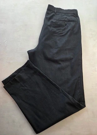 hugo boss hooker pantalon laine vierge gris anthracite taille 48 workwear, marke: Hugo Boss, zustand: Sehr gut, größe: W38 | DE 54, 28,00 €, 30,10 € inklusive Vinted-Käuferschutz