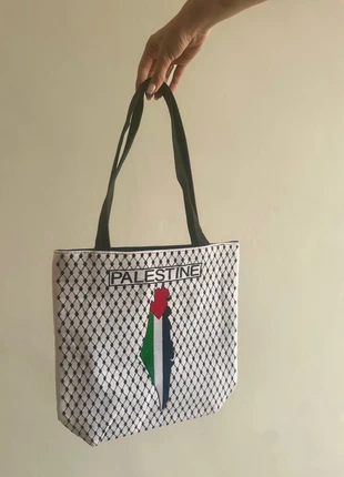 Keffieyh Palestine Bag, marke: BTHLM, zustand: Neu, mit Etikett, 23,50 €, 25,38 € inklusive Vinted-Käuferschutz