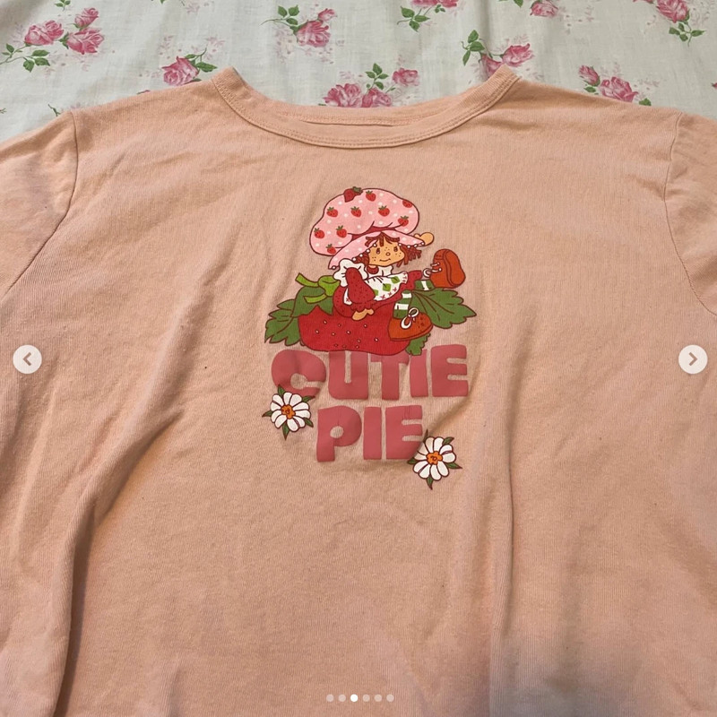 90s Strawberry Shortcake pink graphic cropped t-shirt top 3