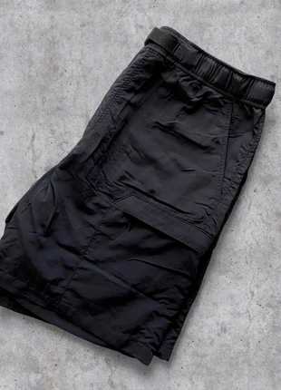 Short cargo Uniqlo nylon, brand: Uniqlo, condizioni: Ottime, taglia: M, €13.00, €14.35 include la Protezione acquisti