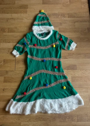 Kerstjurkje kerstmis maat m, merk: Primark, staat: Heel goed, maat: M / 38 / 10, € 2,50, € 3,33 inclusief Kopersbescherming