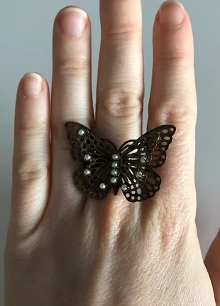 Bague papillon , brand: Artisan, condizioni: Buone, taglia: Regolabile, €1.00, €1.75 include la Protezione acquisti