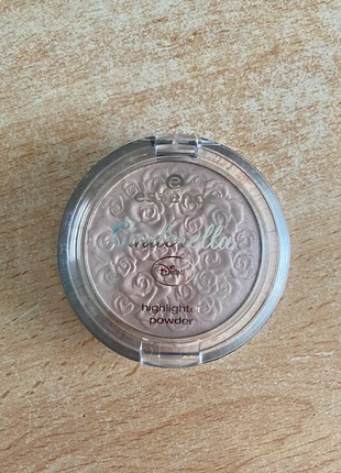 Iluminador Cenicienta, marque: Essence, état: Neuf avec étiquette, 9,00 €, 10,15 € Protection acheteurs incluse