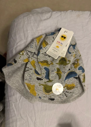 Mothercare UV proof sun hat dino pattern brand new, brand: Mothercare, condition: New with tags, size: 6-12 months, 18 inches , £2.00, £2.46 includes Buyer Protection