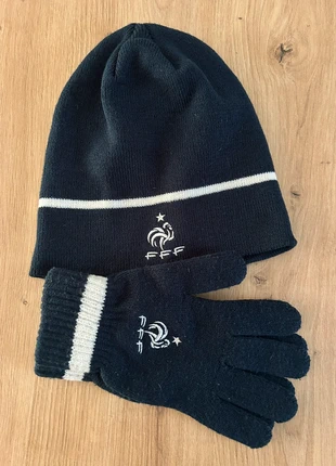 Bonnet + gants bleu marine et blanc équipe de France de football FFF – Taille adulte, marque: FFF, état: Très bon état, taille: Taille unique, 5,00 €, 5,95 € Protection acheteurs incluse