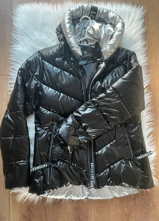 Kurtka Damska Lakierowana XL , marque: Jak, état: Très bon état, taille: L / 40 / 12, 20,00 €, 21,70 € Protection acheteurs incluse