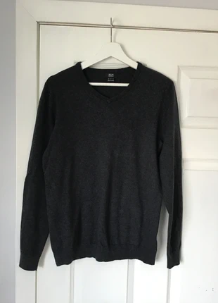 F&F mens dark charcoal grey fine knit V-neck jumper - Small, brand: F&F, condition: Very good, size: S, £3.00, £3.85 includes Buyer Protection Pro