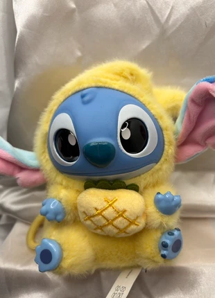 Une peluche porte clé stitch jaune collection labubu, marque: Stitch, état: Très bon état, taille: Taille unique, 9,99 €, 11,19 € Protection acheteurs incluse