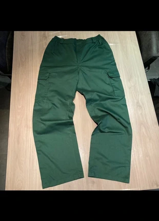 Sour Solution skate pants, brand: Sour Solution, condizioni: Ottime, taglia: XL, €35.00, €37.45 include la Protezione acquisti