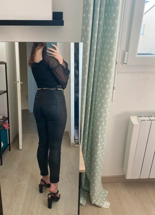 Jean similicuir noir, marke: Street One, zustand: Sehr gut, größe: M / 38 / 10, 7,00 €, 8,05 € inklusive Vinted-Käuferschutz