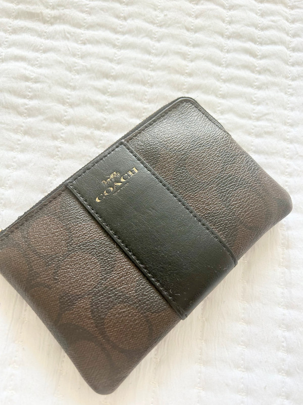 coach signature monogram wristlet 4