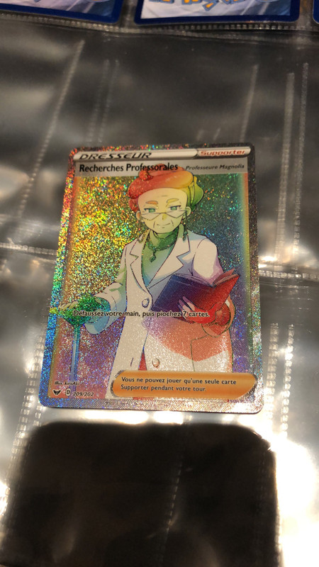 Carte Pokemon Professeur Magnolia Full Art Arc En Ciel Ultra Rare Epee Et Bouclier Vinted