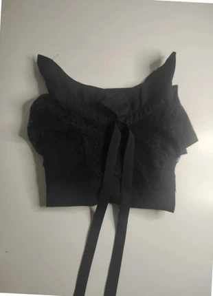 Haut pour femme noir et dentelle taille L, condition: Good, size: L / 40 / 12, €1.50, €2.28 includes Buyer Protection