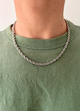 Chaine homme maille corde argentée, Chaîne homme acier inoxydable, marque: sans marque, état: Très bon état, 14,00 €, 15,40 € Protection acheteurs (Pro) incluse