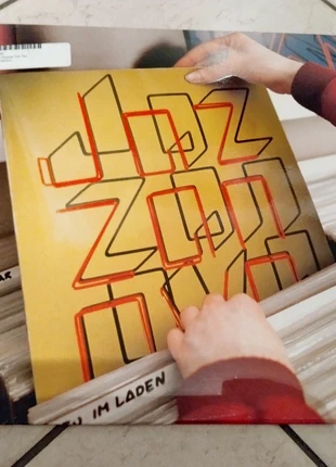 Jazzanova - Soon (Part Two)
12" mix 2002, état: Très bon état, 8,00 €, 9,10 € Protection acheteurs incluse