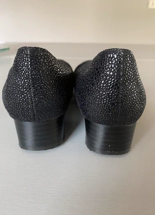 Chaussures talon carré 2cm, brand: Artika, condition: Good, size: 38.5, €8.00, €9.10 includes Buyer Protection