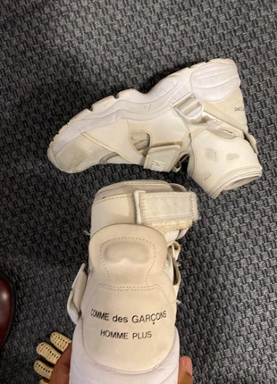 Nike Comme des Garçons Carnivore, marque: Nike x Comme Des Garçons, état: Satisfaisant, taille: 42,5, 99,00 €, 104,65 € Protection acheteurs incluse