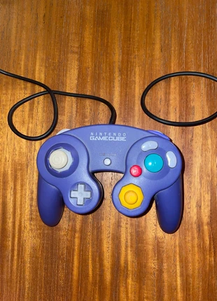Manette GameCube 2002, brand: GAMECUBE, condition: New without tags, €40.00, €42.70 includes Buyer Protection
