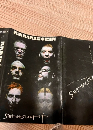 Rammstein - Sehnsucht Philippines Cassette Tape, zustand: Sehr gut, 160,00 €, 168,70 € inklusive Vinted-Käuferschutz