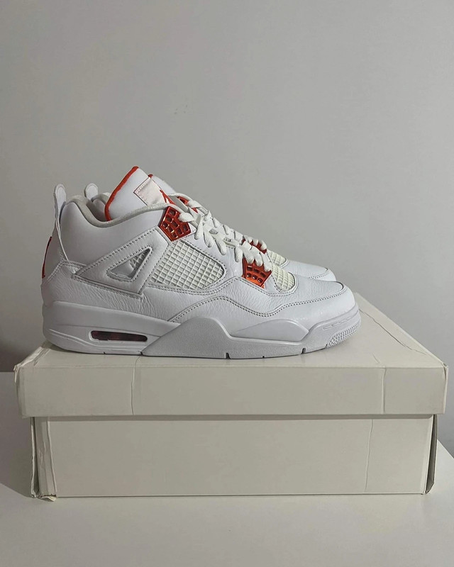 Jordan 4 Metallic Orange Vinted
