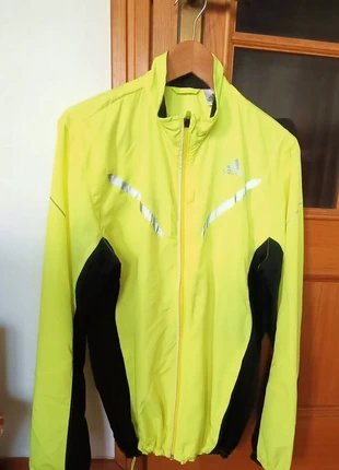 Casaco running adidas, marca: adidas, estado: Bom, €23.00, €24.85 inclui Proteção do Comprador