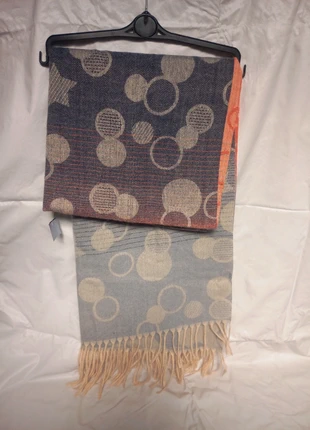 Manta cachecol nova com etiqueta, marca: MANTA, estado: Novo com etiquetas, €9.00, €10.15 inclui Proteção do Comprador