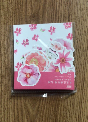 Lot de 45 stickers fleuris , condition: New with tags, €1.50, €2.28 includes Buyer Protection