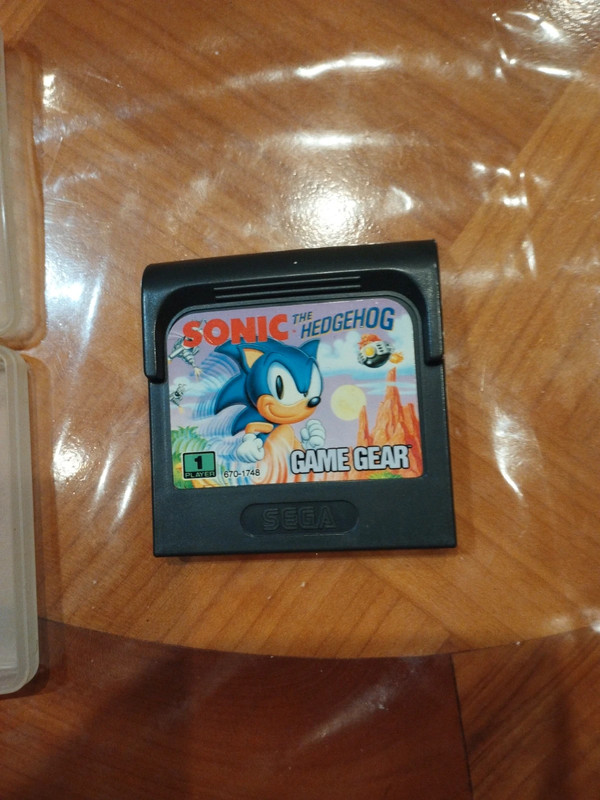 Sonic game gear  1