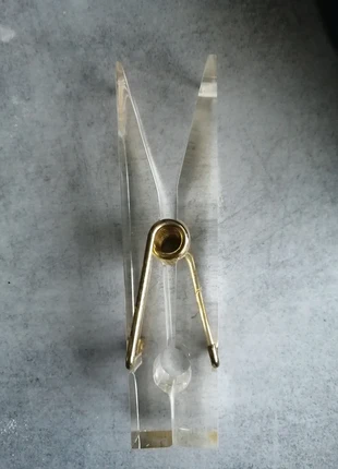 Pince à linge XXL, décoration. Presse papier type 1970, staat: Heel goed, maat: Universeel, € 9,99, € 11,19 inclusief Kopersbescherming