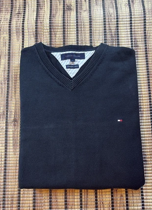 Sweat / Pull Tommy Hilfiger Col V 100% Coton | Noir Logo brodé Taille L, marque: Tommy Hilfiger, état: Très bon état, taille: L, 13,99 €, 15,39 € Protection acheteurs incluse