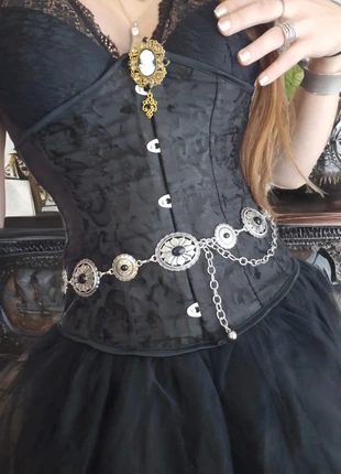 Ceinture chaine de taille argentée avec pierres noires gothique, brand: STEAMPUNK, condition: Very good, size: Adjustable, €13.00, €14.35 includes Buyer Protection