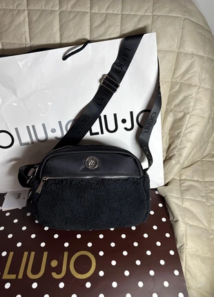 Tracolla nera liujo, marque: Liu Jo, état: Neuf avec étiquette, 65,00 €, 68,95 € Protection acheteurs incluse