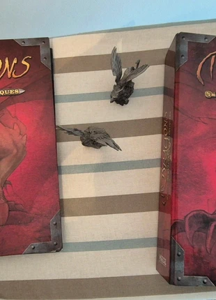 Collection Dragons, marke: Atlas, zustand: Zufriedenstellend, größe: Frühchen, bis 44, 5,00 €, 5,95 € inklusive Vinted-Käuferschutz