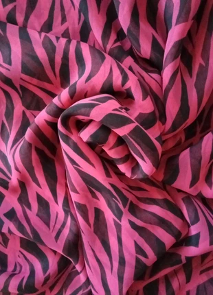 Tecido transparente da conhecida marca John Kaldor. Novo., marca: John Kaldor, estado: Novo sem etiquetas, €29.50, €31.68 inclui Proteção do Comprador