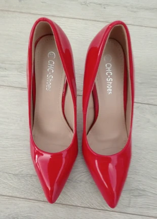 Saltos Altos vermelhos da CHC-Shoes, marca: CHC-Shoes, estado: Muito bom, tamanho: 39, €10.00, €11.20 inclui Proteção do Comprador