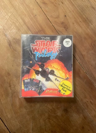 The star wars trilogy atari st, condizioni: Buone, €60.00, €63.70 include la Protezione acquisti