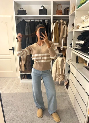 Gilet court beige doux à zip col haut, marca: Magnifique, estado: Bom, tamanho: Tamanho único, €22.00, €23.80 inclui Proteção do Comprador Pro