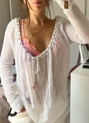 petit top blanc fluide style paréo pour la plage avec studs clous, marke: COQUETTE, zustand: Sehr gut, größe: XS / 34 / 6, 17,00 €, 18,55 € inklusive Vinted-Käuferschutz