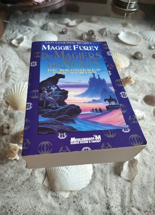 Maggie Furey - De magiers van Nexus, état: Bon état, 3,50 €, 4,38 € Protection acheteurs (Pro) incluse