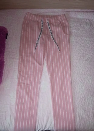 Leggings estilo pantalón rosa, merk: O+, staat: Nieuw zonder prijskaartje, maat: M / 38 / 10, € 5,00, € 5,95 inclusief Kopersbescherming