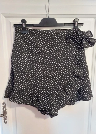Skorts van Loavies, brand: Loavies, condition: Very good, size: M / 38 / 10, €3.00, €3.85 includes Buyer Protection
