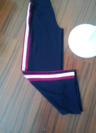 Atmosphere pantalon ancho con rayas laterales, brand: Atmosphere, condizioni: Ottime, taglia: XS / IT 38 / EU 34, €3.00, €3.85 include la Protezione acquisti