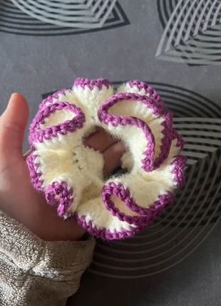 Élastique en crochet blanc et violet, marque: Fait Main, état: Neuf sans étiquette, 3,50 €, 4,38 € Protection acheteurs incluse