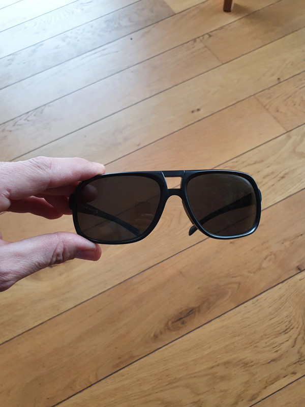 Lunette de soleil Prada - Vinted