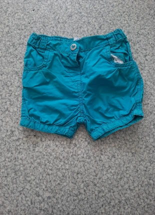 Short fille, brand: Kitchoun, condizioni: Ottime, taglia: 9-12 mesi / 74 cm, €1.00, €1.75 include la Protezione acquisti