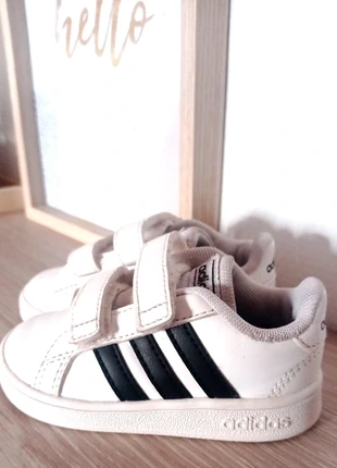 baskets bébé garçon 20 marque adidas, marque: adidas, état: Très bon état, taille: 20, 8,00 €, 9,10 € Protection acheteurs incluse