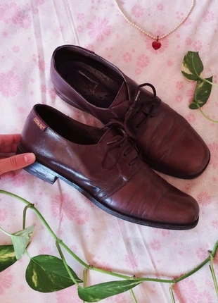 🤎 Vintage leather women's shoes 🤎, état: Très bon état, taille: 40, 24,99 €, 26,94 € Protection acheteurs incluse